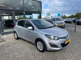 Hyundai i20 (2014) thumbnail 4