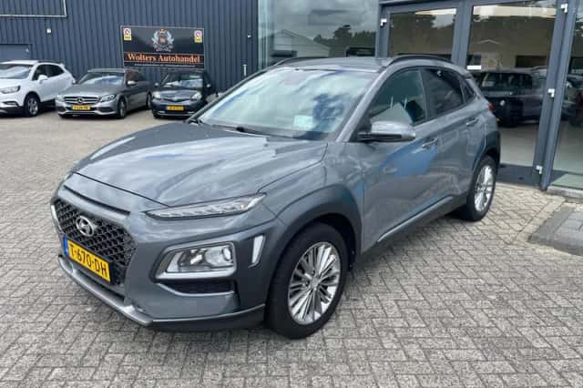 Hyundai Kona (2019) thumbnail 2