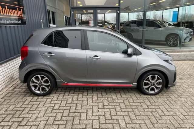 Kia Picanto (2022) thumbnail 5