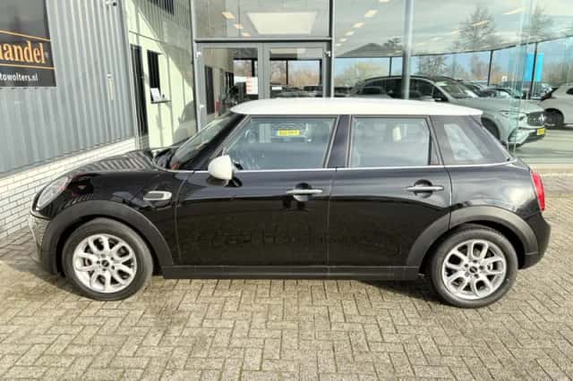 MINI Mini (2018) thumbnail 6
