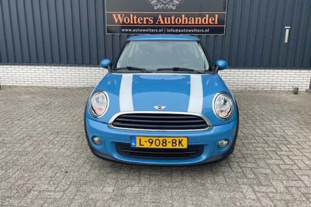 MINI Mini (2013) thumbnail 2