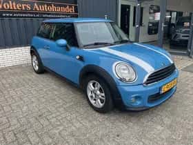 MINI Mini (2013) thumbnail 3