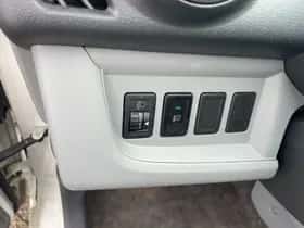 Nissan Pixo (2010) thumbnail 15