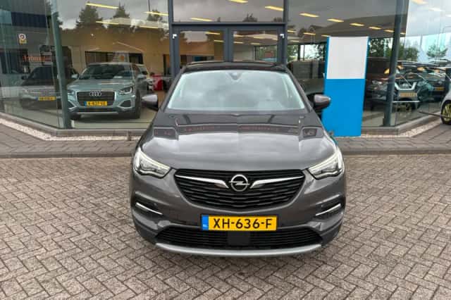 Opel Grandland X (2019) thumbnail 4