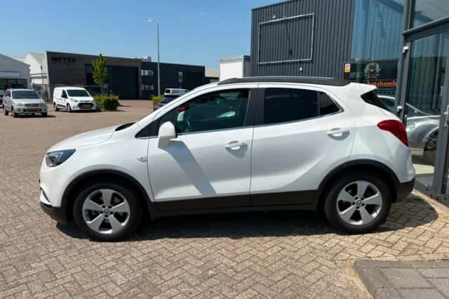 Opel Mokka (2018) thumbnail 5