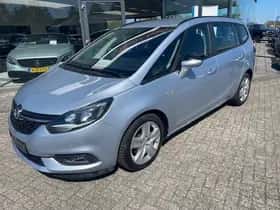 Opel Zafira (2017) thumbnail 2