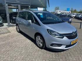 Opel Zafira (2017) thumbnail 4