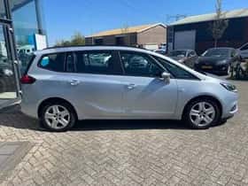 Opel Zafira (2017) thumbnail 5