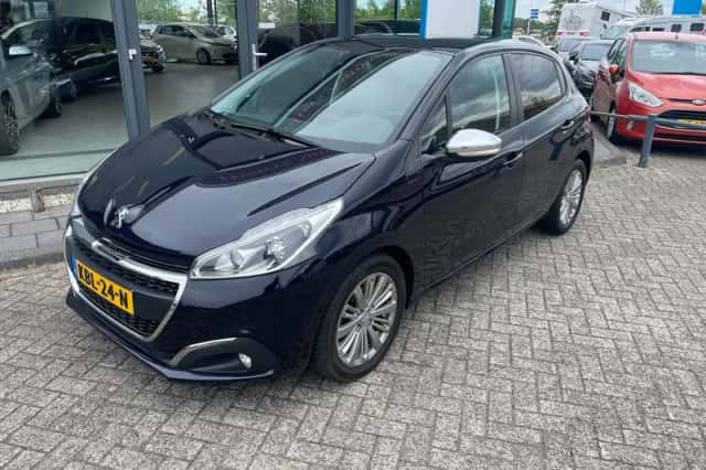 Peugeot 208 (2019) thumbnail 2