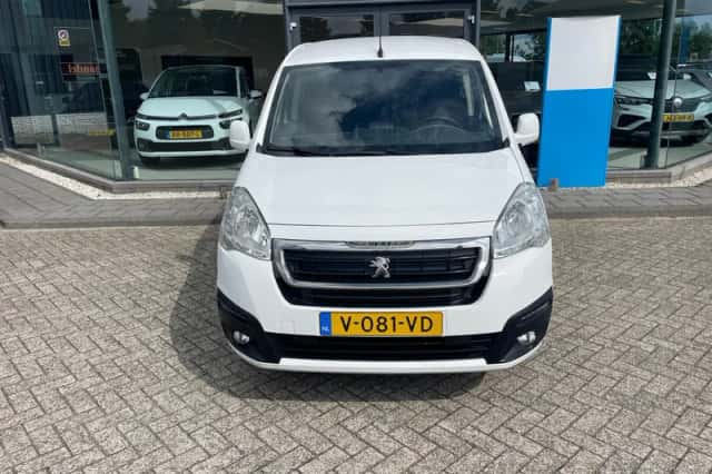 Peugeot Partner (2018) thumbnail 3