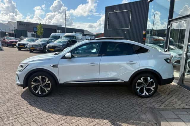 Renault Arkana (2024) thumbnail 6