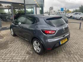Renault Clio (2016) thumbnail 8