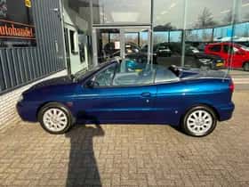 Renault Mégane (2001) thumbnail 6