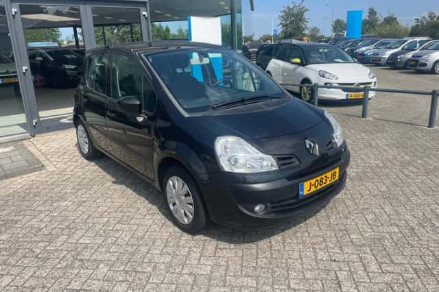 Renault Modus (2011) thumbnail 4