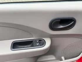 Renault Twingo (2009) thumbnail 15