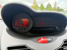 Renault Twingo (2009) thumbnail 16