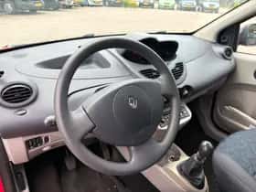 Renault Twingo (2009) thumbnail 10