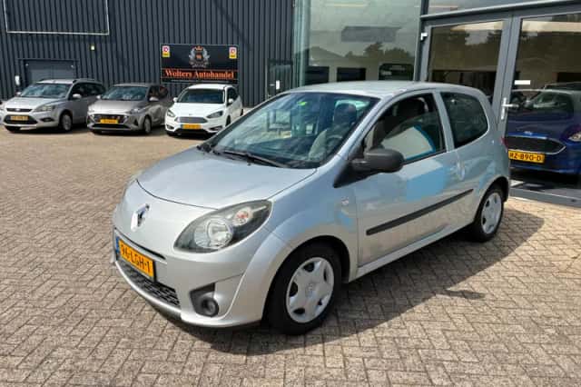 Renault Twingo (2010) thumbnail 2