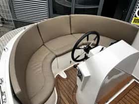 Riviera Sloep Riva (2024) thumbnail 4