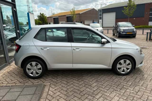 Škoda Fabia (2016) thumbnail 5