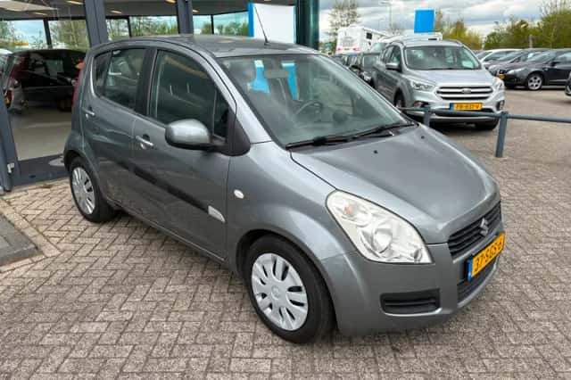 Suzuki Splash (2011) thumbnail 5
