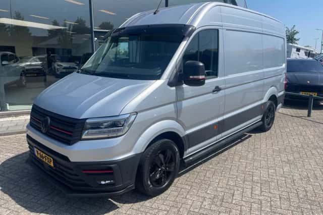 Volkswagen Crafter (2024) thumbnail 2