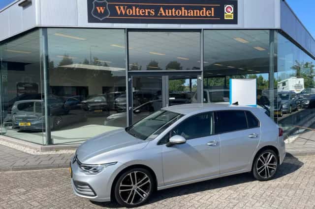 Volkswagen Golf (2020) thumbnail 1