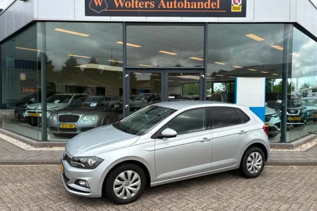 Volkswagen Polo (2021) thumbnail 1
