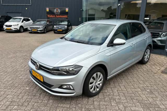 Volkswagen Polo (2021) thumbnail 2