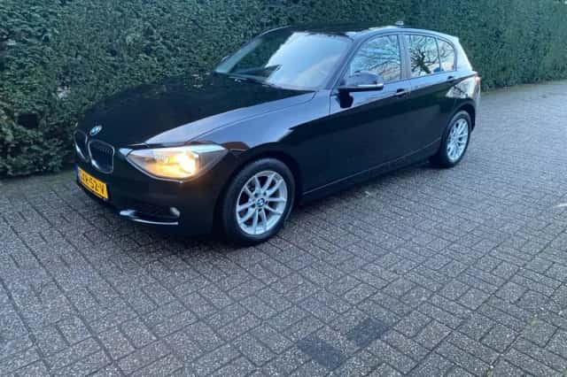 BMW 1-Serie (2015) thumbnail 1