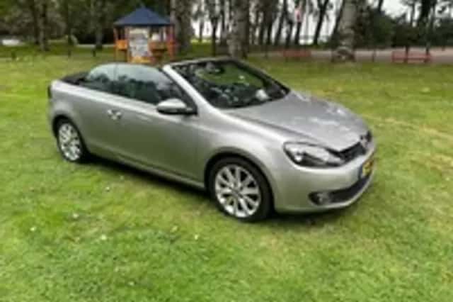 Volkswagen Golf (2011) thumbnail 3