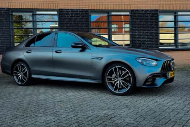 Mercedes-Benz E-Klasse (2021) thumbnail 2