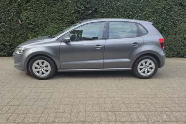 Volkswagen Polo (2010) thumbnail 5