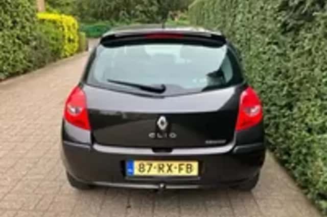 Renault Clio (2006) thumbnail 6