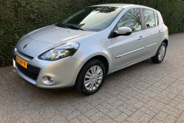 Renault Clio (2012) thumbnail 6
