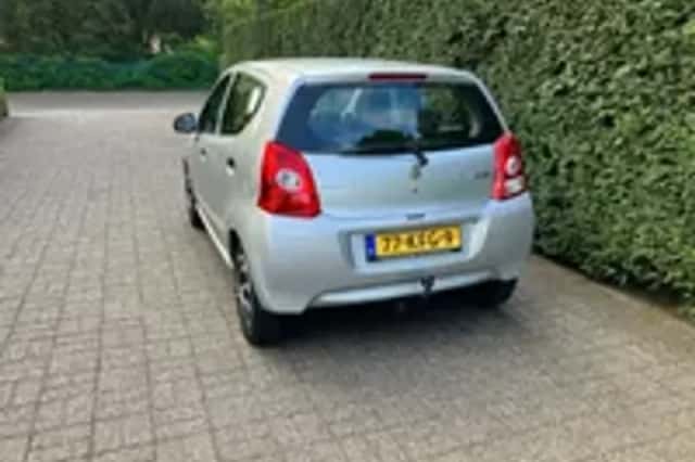 Suzuki Alto (2009) thumbnail 4