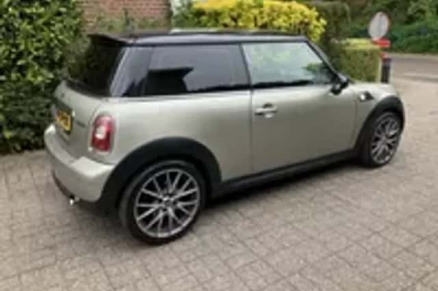 MINI Cooper (2007) thumbnail 5