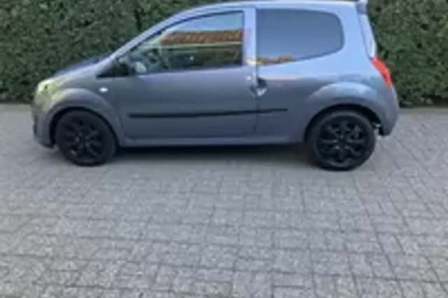 Renault Twingo (2011) thumbnail 2