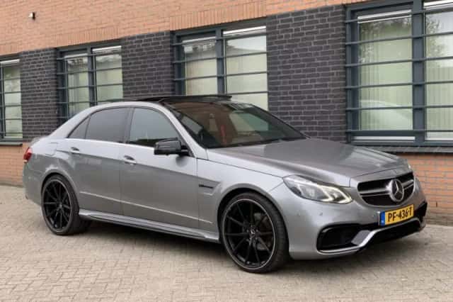 Mercedes-Benz E-Klasse (2010) thumbnail 5