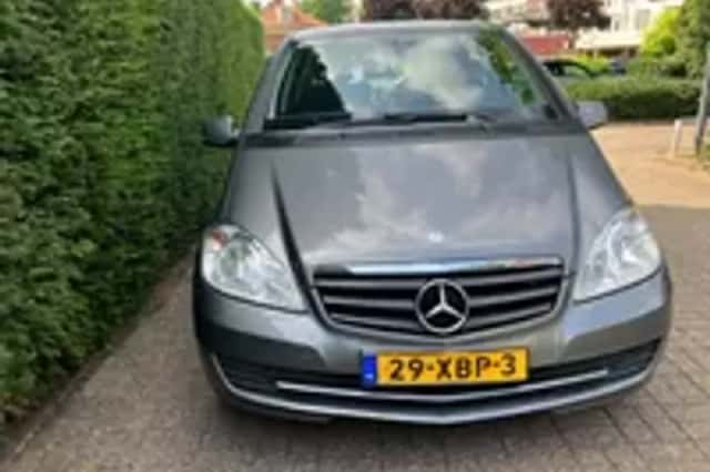 Mercedes-Benz A-Klasse (2012) thumbnail 2