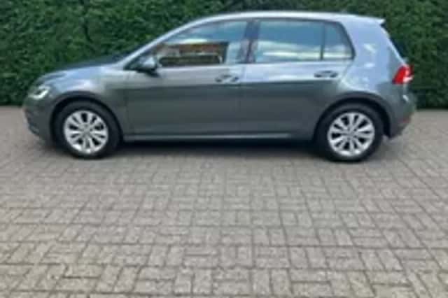 Volkswagen Golf (2017) thumbnail 2