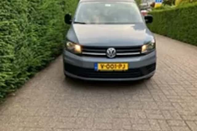 Volkswagen Caddy (2017) thumbnail 4
