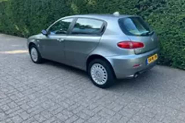 Alfa Romeo 147 (2005) thumbnail 4