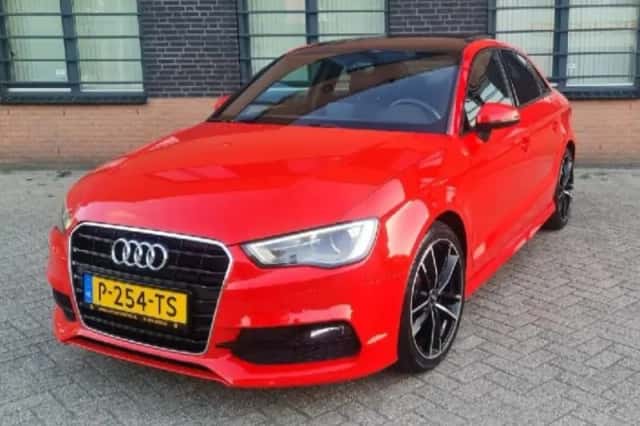 Audi A3 (2015) thumbnail 1