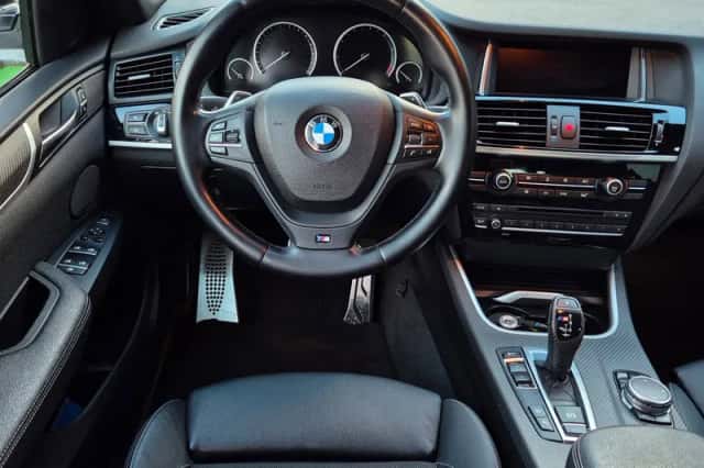 BMW X4 (2015) thumbnail 5