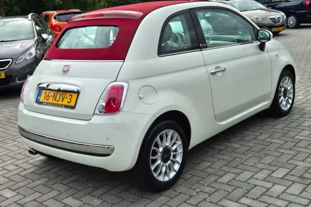 Fiat 500C (2010) thumbnail 3