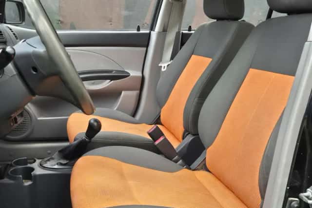 Kia Picanto (2008) thumbnail 6
