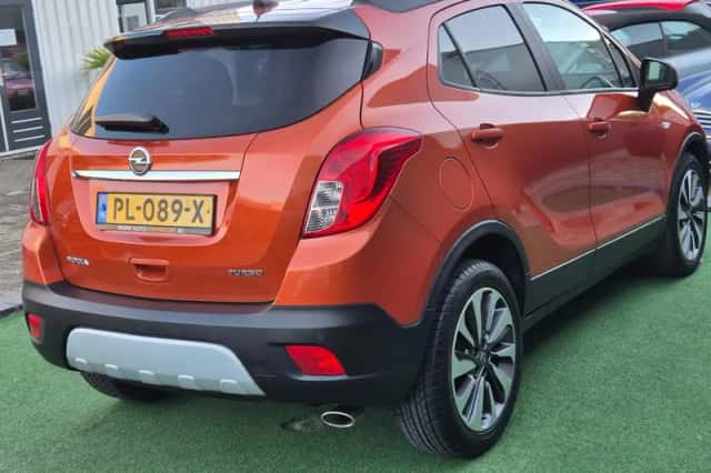 Opel Mokka (2015) thumbnail 3