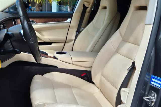 Porsche Panamera (2015) thumbnail 6