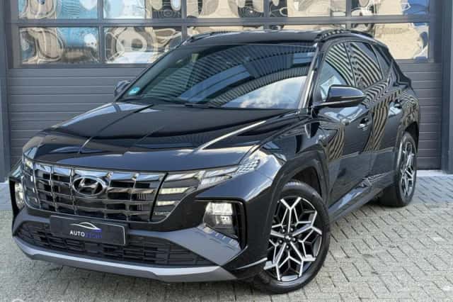 Hyundai Tucson (2024) thumbnail 1
